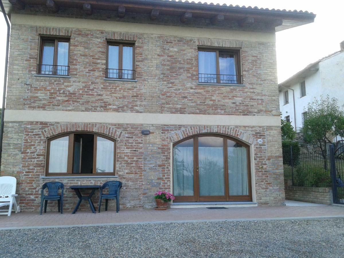 Casa Vacanze Sweet Dreams Agliano Terme Zewnętrze zdjęcie